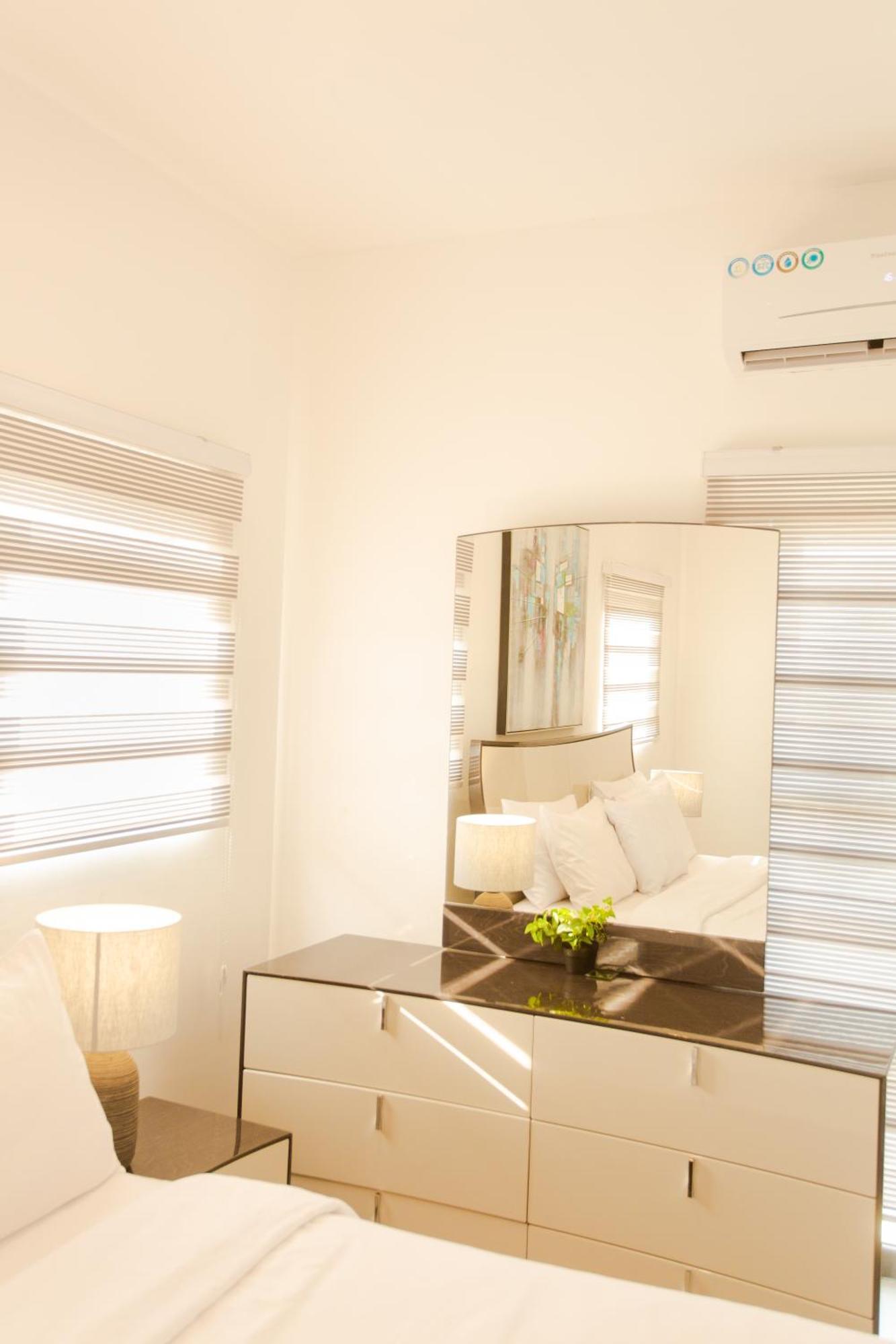 Accra Luxury Apartments @ Pine Court Экстерьер фото